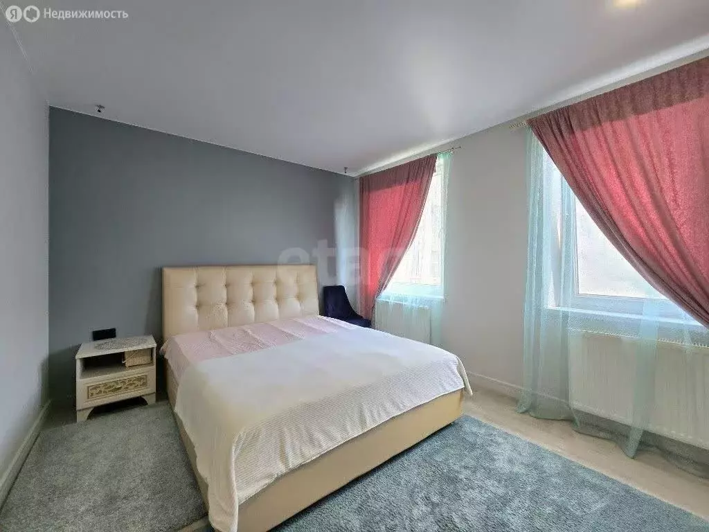2-комнатная квартира: Калининград, Ярославская улица, 2А (49.6 м) - Фото 0