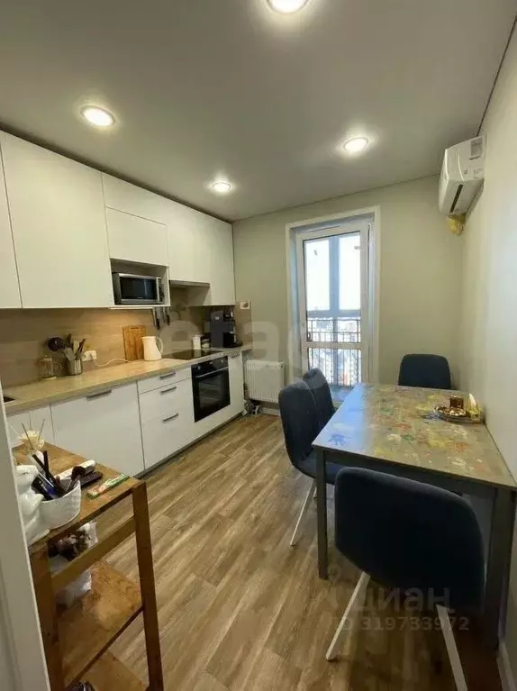 3-к кв. Башкортостан, Уфа ул. Современников, 4 (70.0 м) - Фото 0