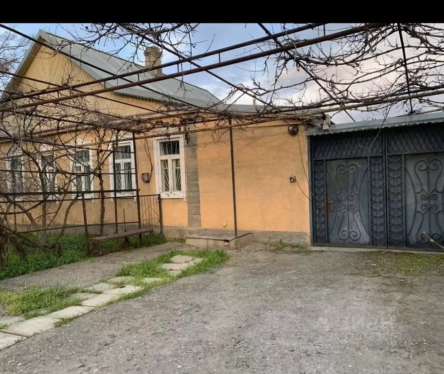 Дом в Дагестан, Кизляр ул. Лермонтова, 22 (104 м) - Фото 1