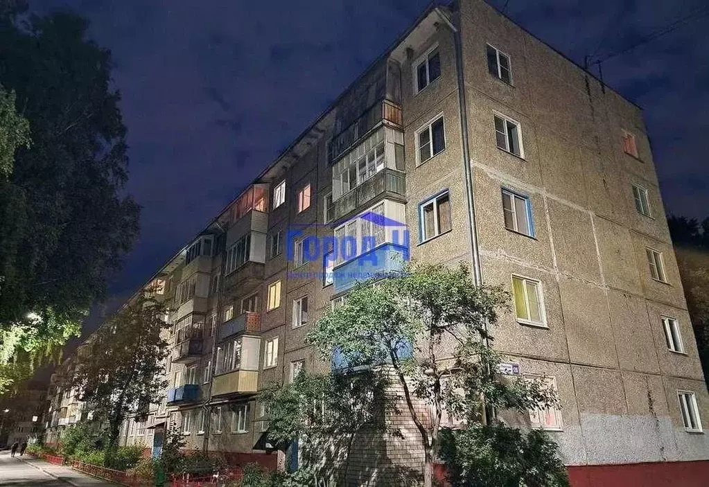 3-к кв. Чувашия, Чебоксары ул. Пирогова, 28 (42.0 м) - Фото 1