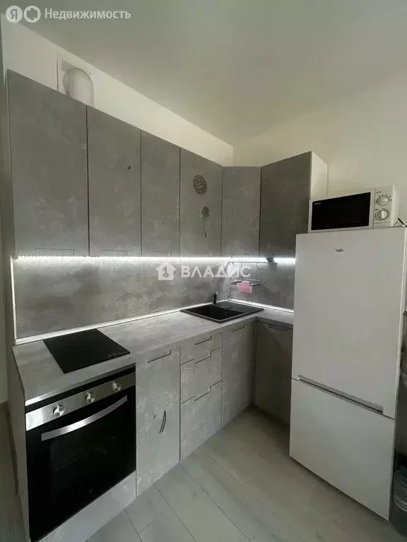 Квартира-студия: Санкт-Петербург, улица Генерала Кравченко, 7к3 (25 м) - Фото 1