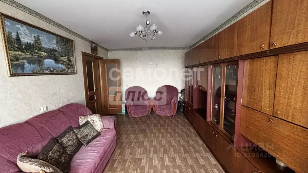 2-к кв. Омская область, Омск Мельничная ул., 70 (50.0 м) - Фото 0