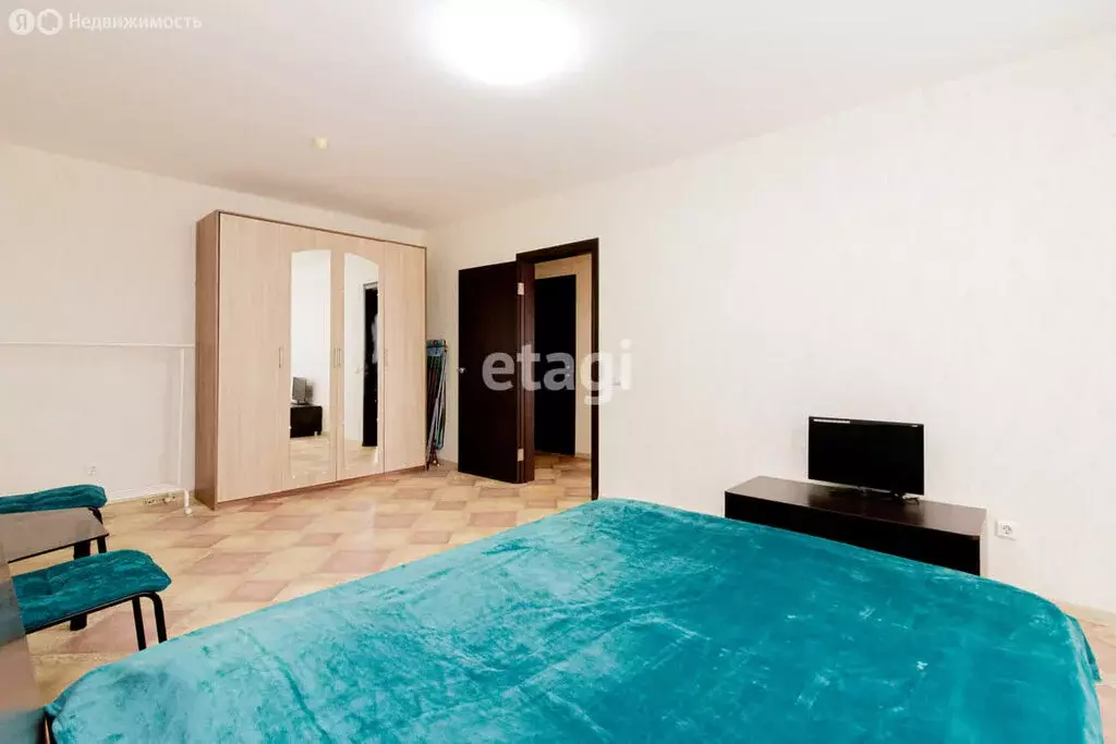 1-комнатная квартира: Тюмень, улица Бориса Опрокиднева, 12 (39.7 м) - Фото 1