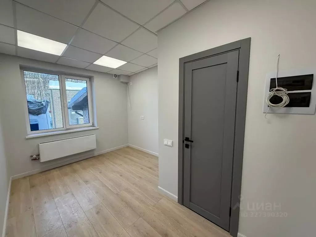 Помещение свободного назначения в Москва Волжский бул., 51С21 (12 м) - Фото 1