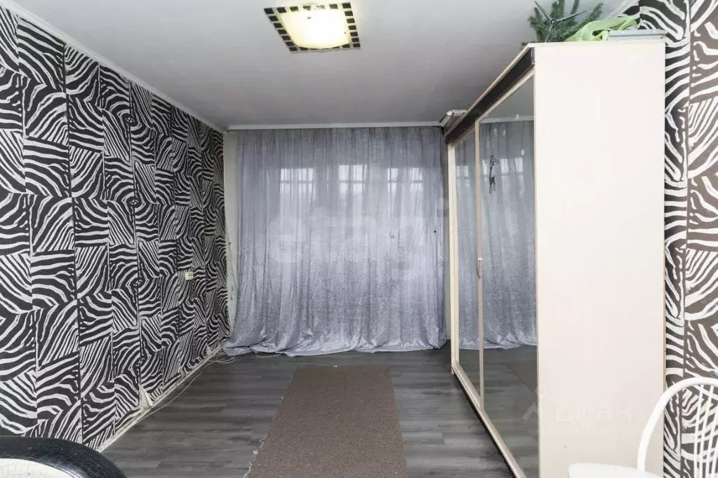 1-к кв. Тюменская область, Тюмень Ткацкий проезд, 5 (32.9 м) - Фото 1