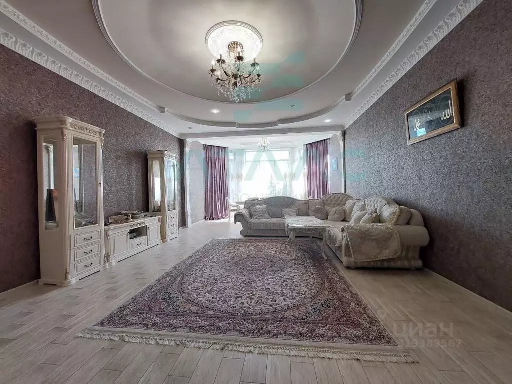 Дом в Крым, Симферополь ул. Димитрова, 3А (550 м) - Фото 1