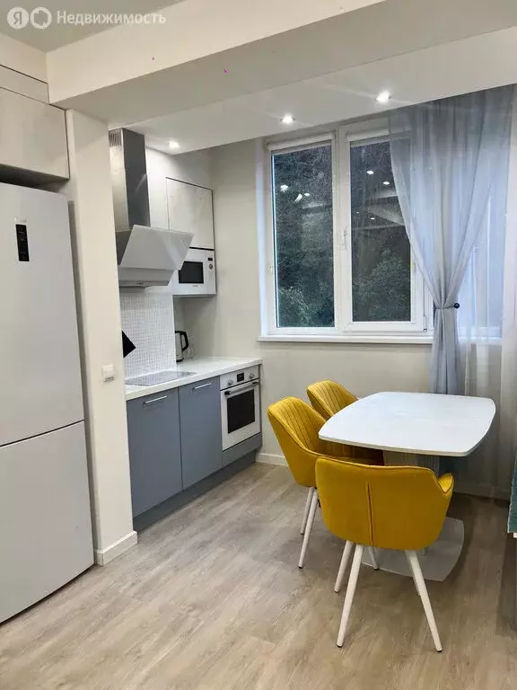 3-комнатная квартира: Сочи, Коммунальная улица, 41Б (77 м) - Фото 2