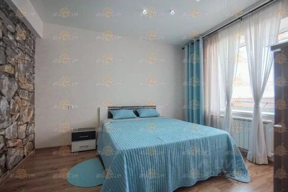 2-к кв. Ставропольский край, Ставрополь ул. Мира, 212 (71.8 м) - Фото 0