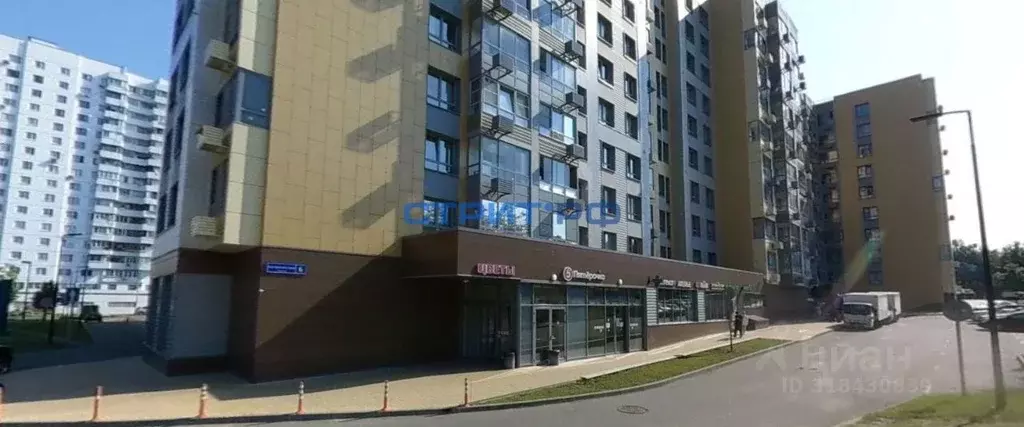 Торговая площадь в Москва Барвихинская ул., 6 (30 м) - Фото 0