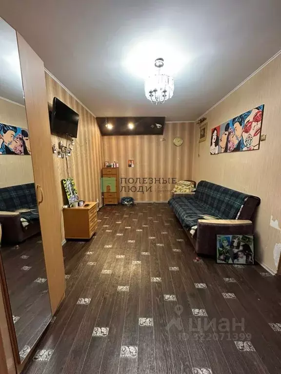 1-к кв. Красноярский край, Красноярск Парашютная ул., 64а (31.5 м) - Фото 0