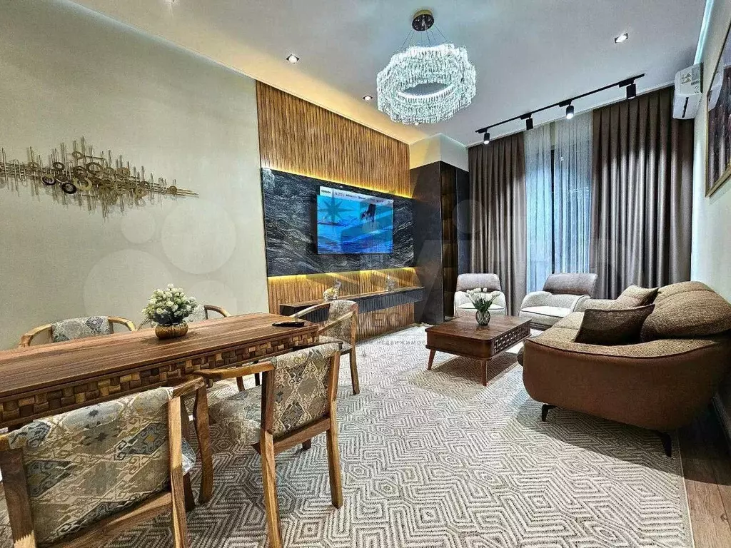 4-к. квартира, 180 м, 3/5 эт. - Фото 0