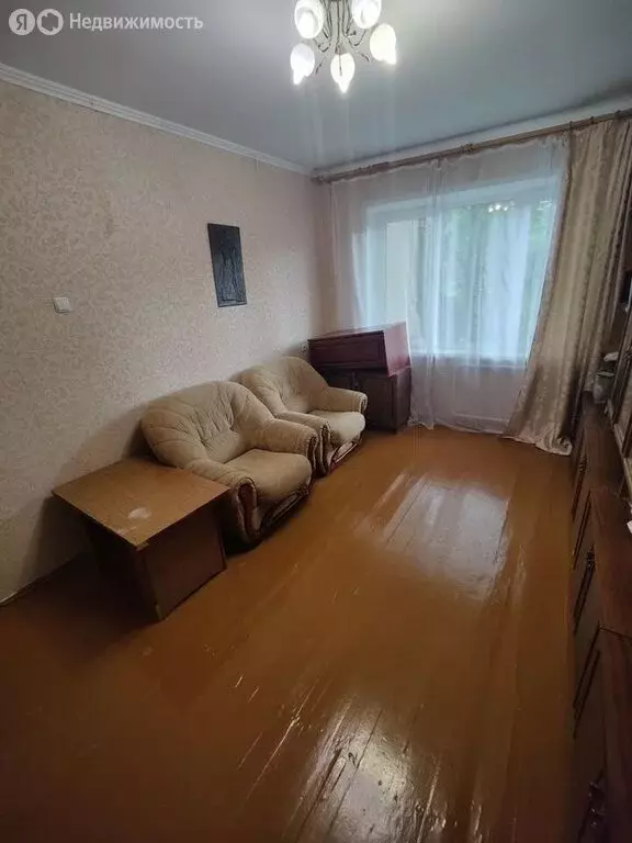 3-комнатная квартира: Старый Оскол, микрорайон Парковый, 23 (61 м) - Фото 0