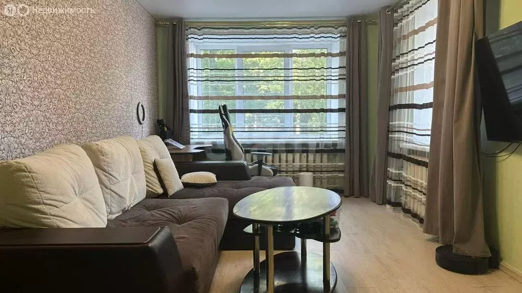 3-комнатная квартира: Череповец, Юбилейная улица, 17 (57.5 м) - Фото 0