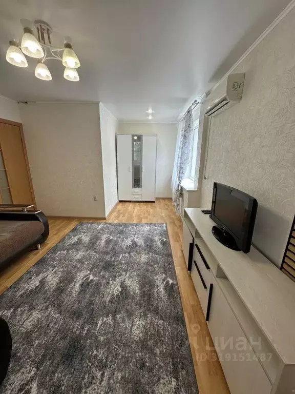 1-к кв. Астраханская область, Астрахань Кубанская ул., 21к1 (35.8 м) - Фото 1