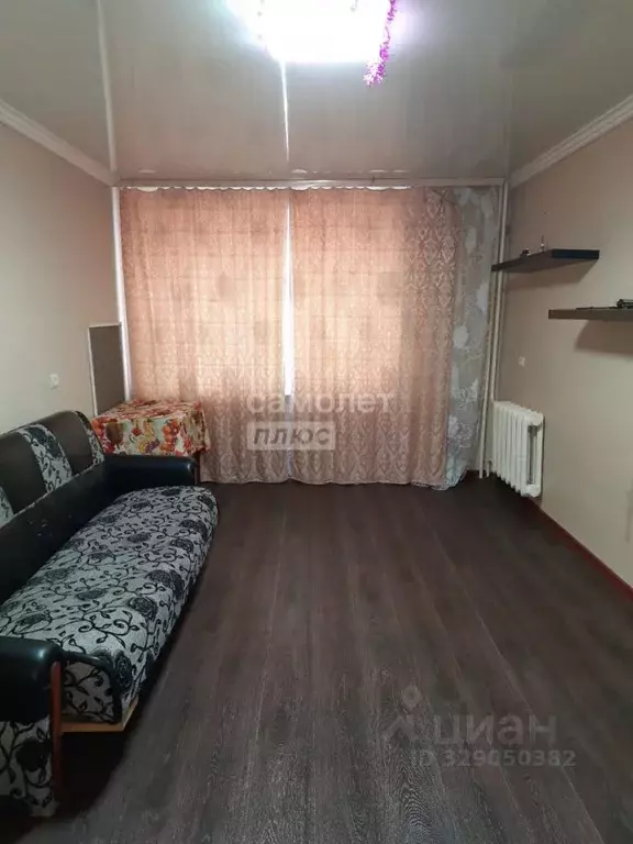 1-к кв. Башкортостан, Кумертау ул. Мажита Гафури (29.8 м) - Фото 1