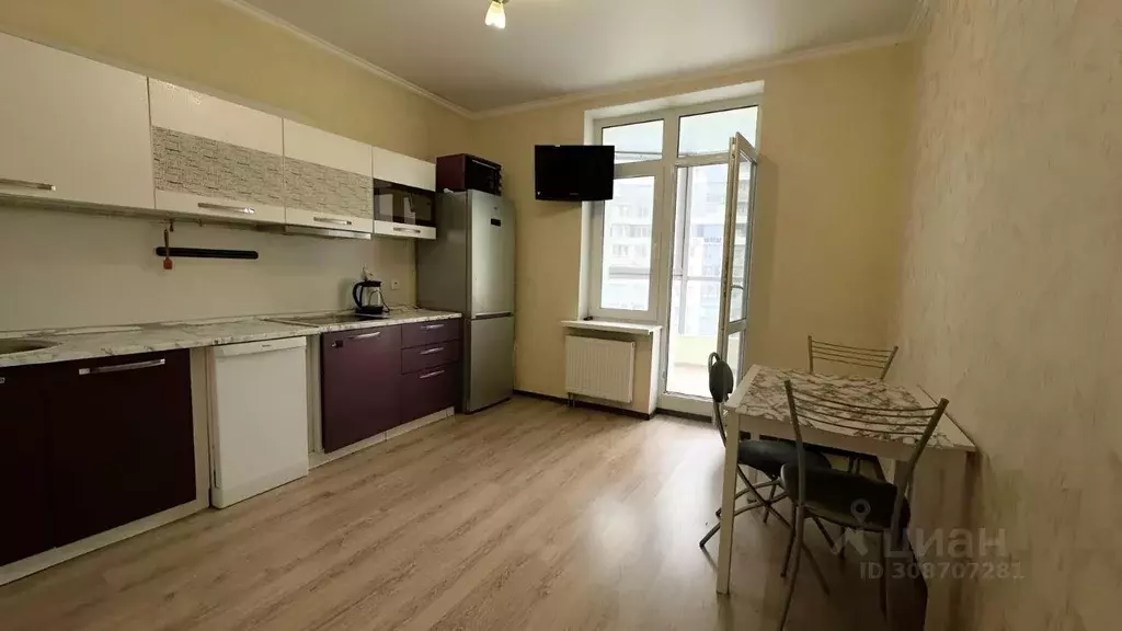 3-к кв. Санкт-Петербург Выборгское ш., 17к1 (100.0 м) - Фото 1