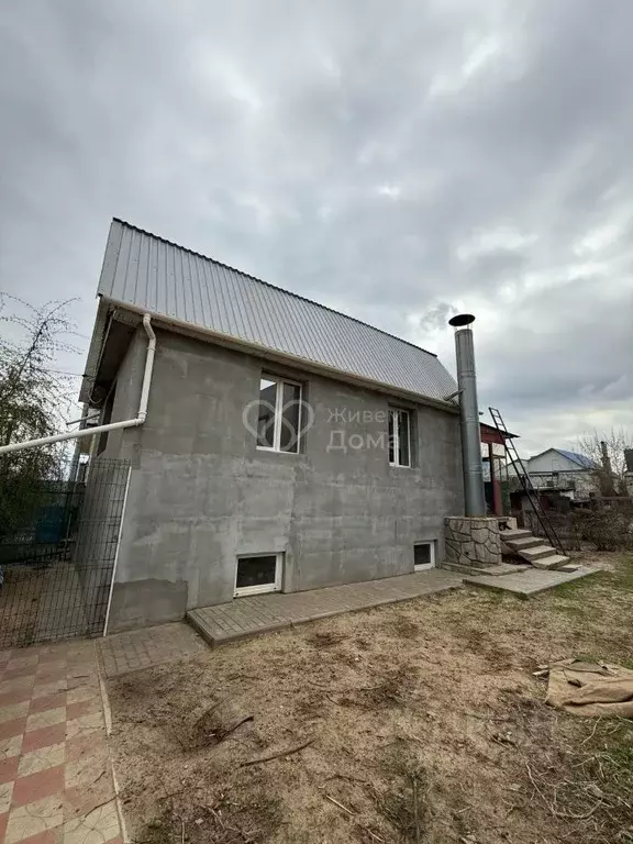 Дом в Волгоградская область, Волгоград Великолукская ул. (110 м) - Фото 0