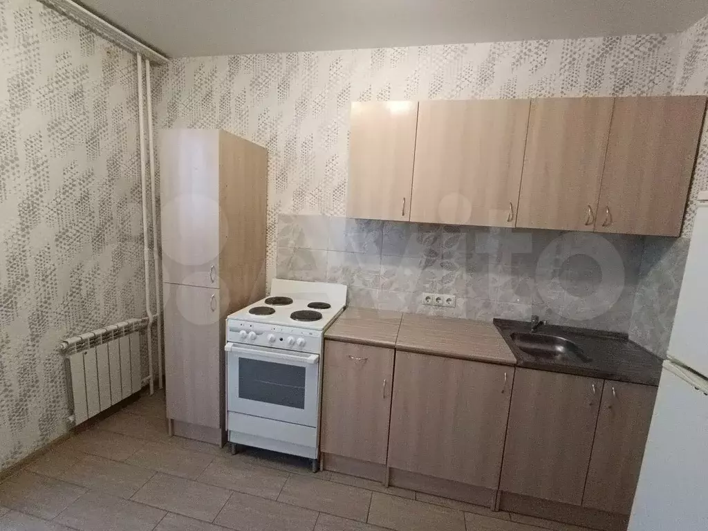 1-к. квартира, 40 м, 1/9 эт. - Фото 0