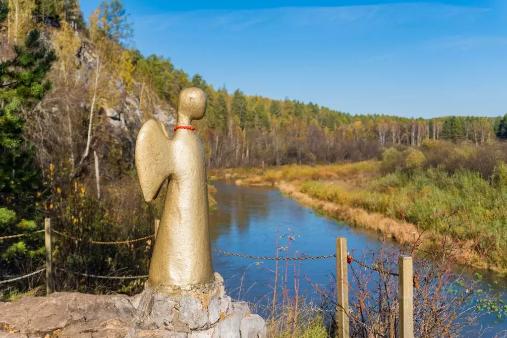 Дом в Свердловская область, Нижнесергинское городское поселение, пос. ... - Фото 2