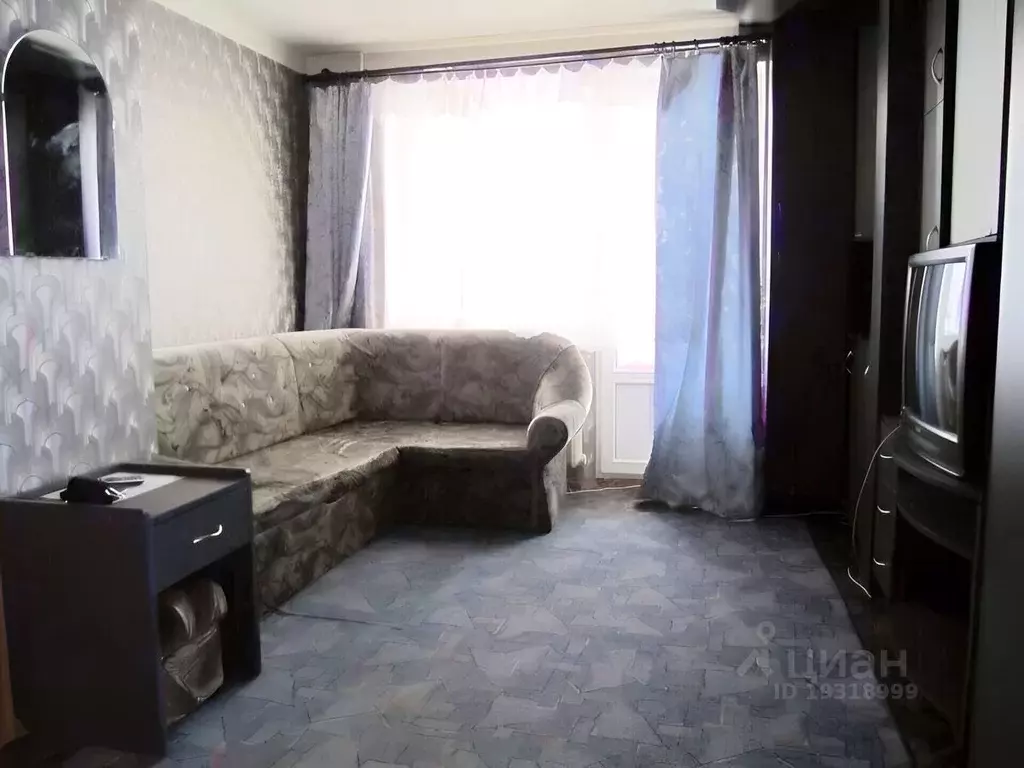 Снять однокомнатную квартиру в симферополе длительно. Симферополь квартиры. Кирова 14 симферополь. Снять однокомнатную квартиру в симферополе длительно. Сдала на 5.