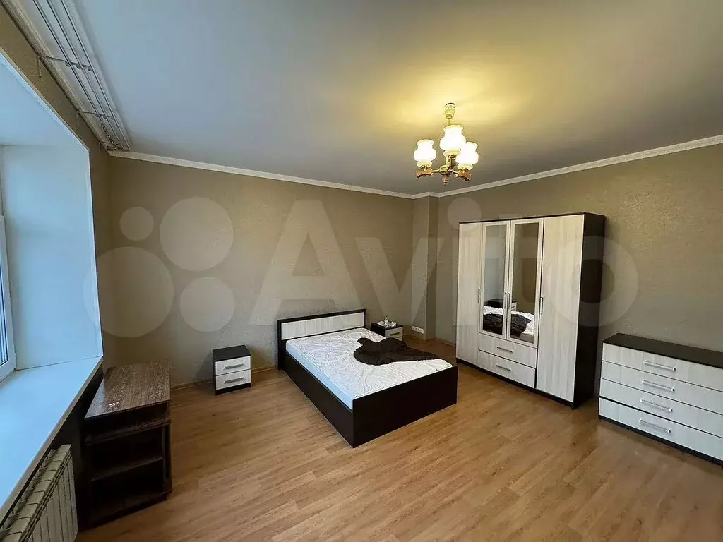 3-к. квартира, 91 м, 2/5 эт. - Фото 0