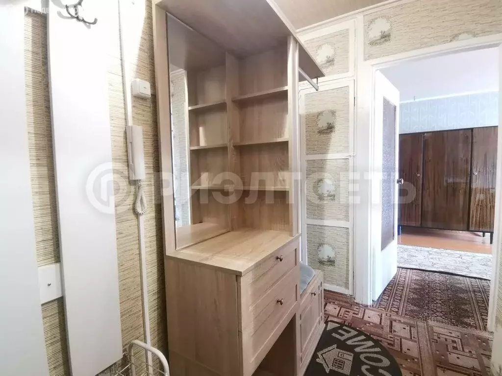 2-комнатная квартира: Мурманск, улица Академика Книповича, 49к2 (44.8 ... - Фото 0
