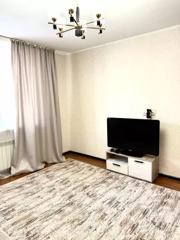 2-к кв. Ставропольский край, Кисловодск ул. Калинина, 77 (49.0 м) - Фото 1