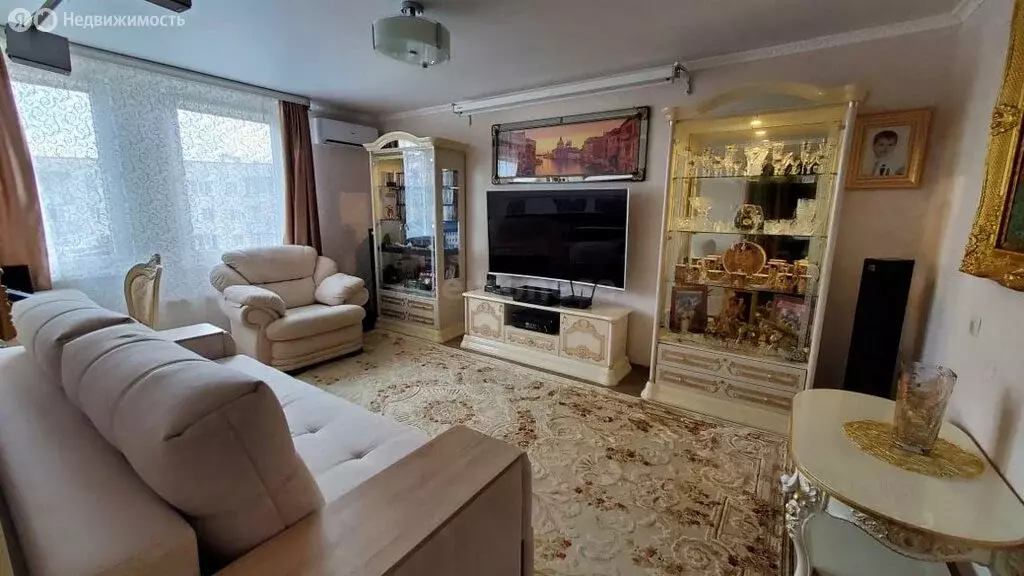 2-комнатная квартира: Севастополь, Античный проспект, 11А (64 м) - Фото 2