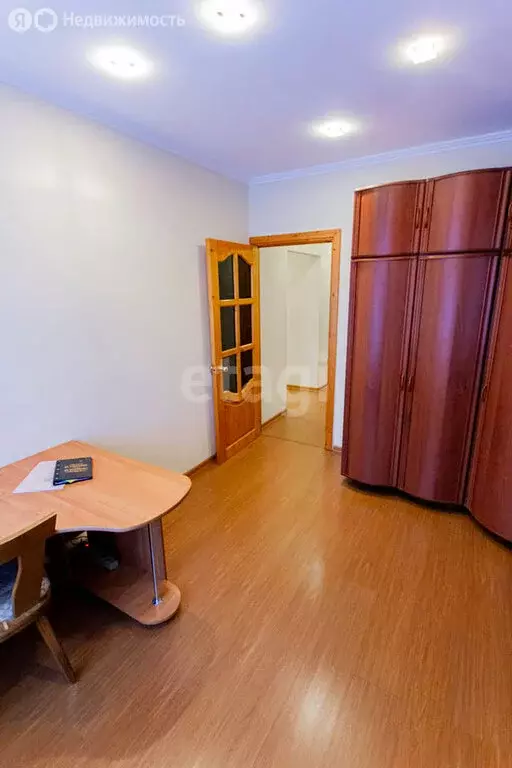 3-комнатная квартира: Ухта, Интернациональная улица, 64 (71 м) - Фото 2