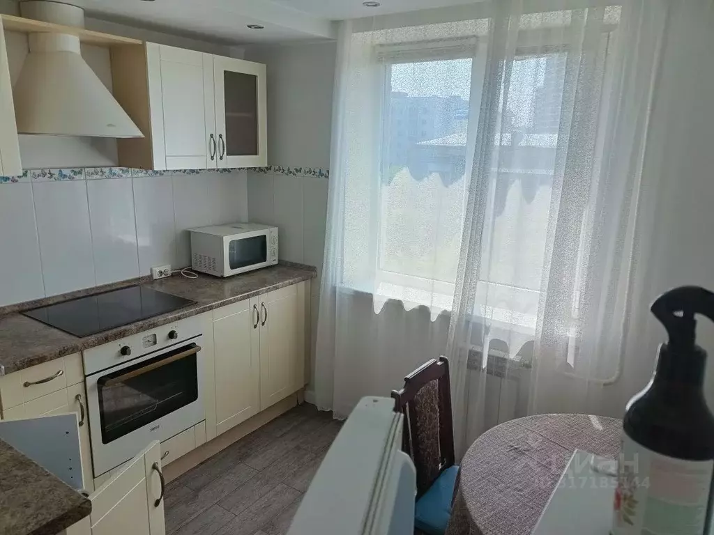 2-к кв. Тюменская область, Тюмень ул. Немцова, 41 (52.0 м) - Фото 1
