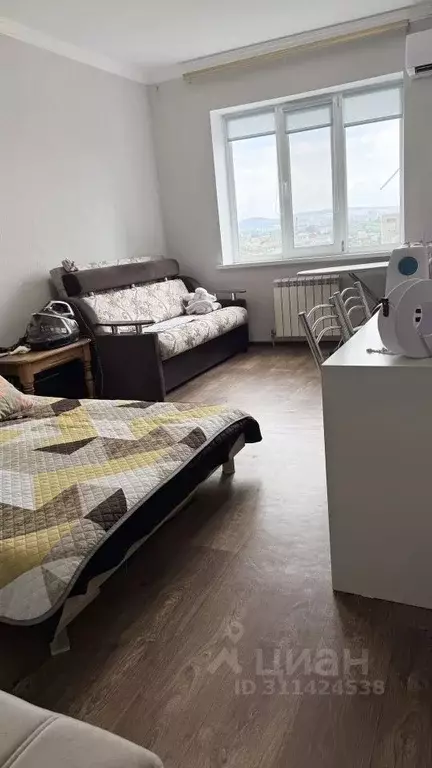 1-к кв. Крым, Симферополь ул. Индустриальная, 28к2 (36.0 м) - Фото 1