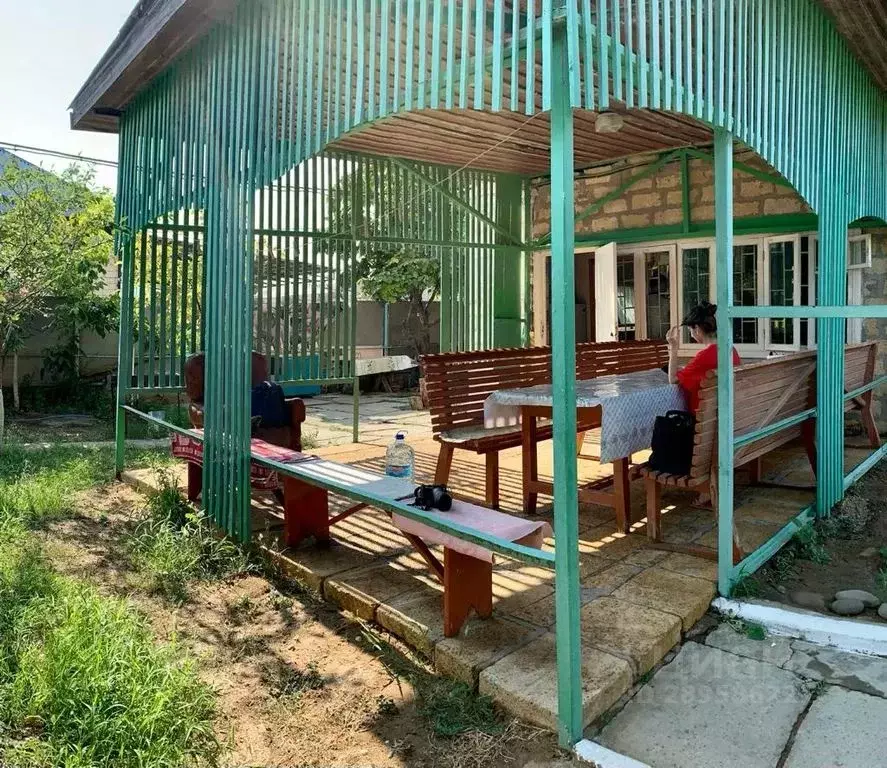 Дом в Дагестан, Дербентский район, с. Хазар ул. Мира, 55 (70 м) - Фото 0