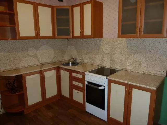 1-к. квартира, 32 м, 1/10 эт. - Фото 1