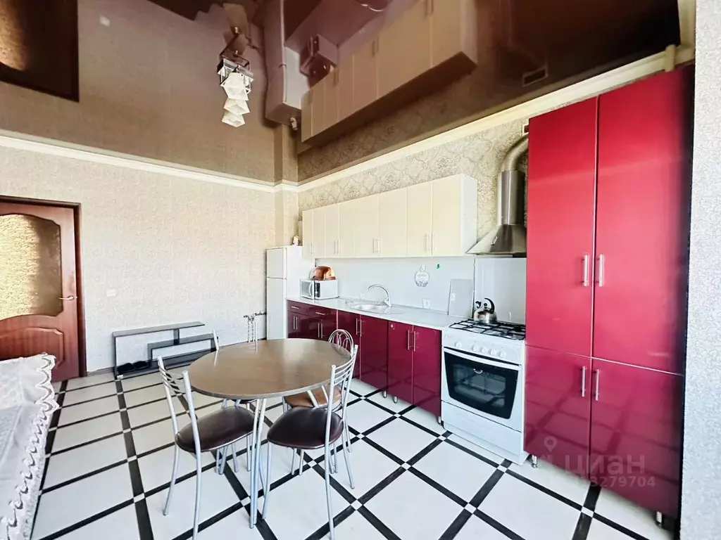 2-к кв. Ставропольский край, Ессентуки Октябрьская ул., 458А (82.3 м) - Фото 1