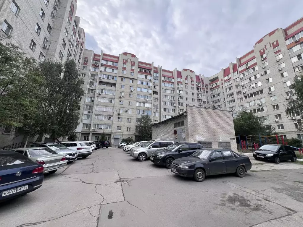 3-к кв. Саратовская область, Саратов Кавказская ул., 4а (68.0 м) - Фото 0