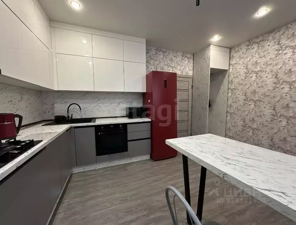 Дом в Челябинская область, Чебаркуль пос. Имени Куйбышева, ул. ... - Фото 2