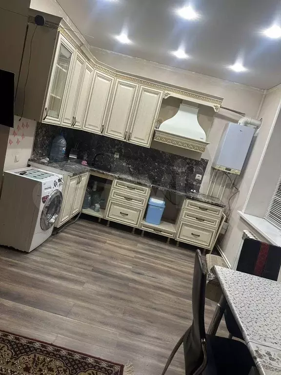 Квартира-студия, 40 м, 2/3 эт. - Фото 1