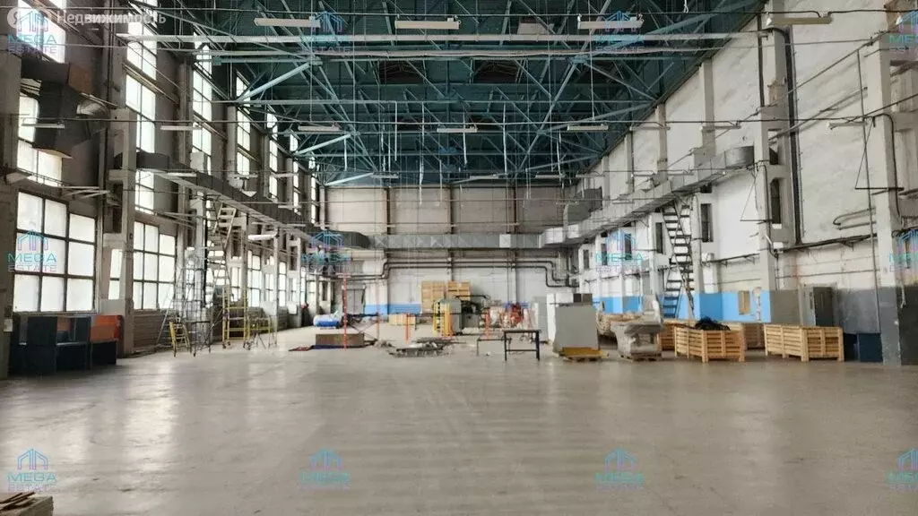 Производственное помещение (1750 м) - Фото 1