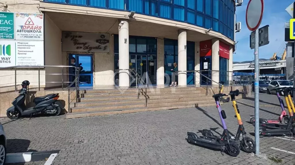 Офис в Краснодарский край, Новороссийск ул. Леднева, 5 (82 м) - Фото 0