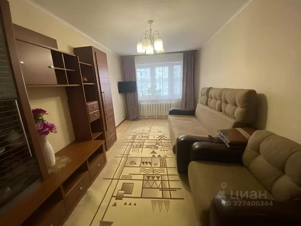 3-к кв. Московская область, Серпухов Звездная ул., 9 (62.0 м) - Фото 1