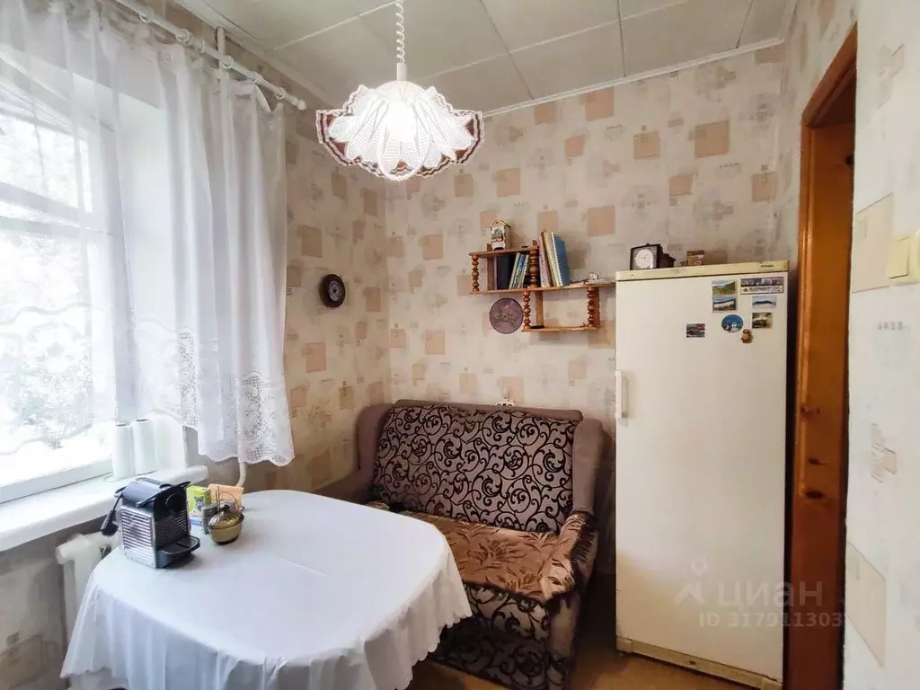1-к кв. Крым, Симферополь ул. Кечкеметская, 99 (40.4 м) - Фото 0