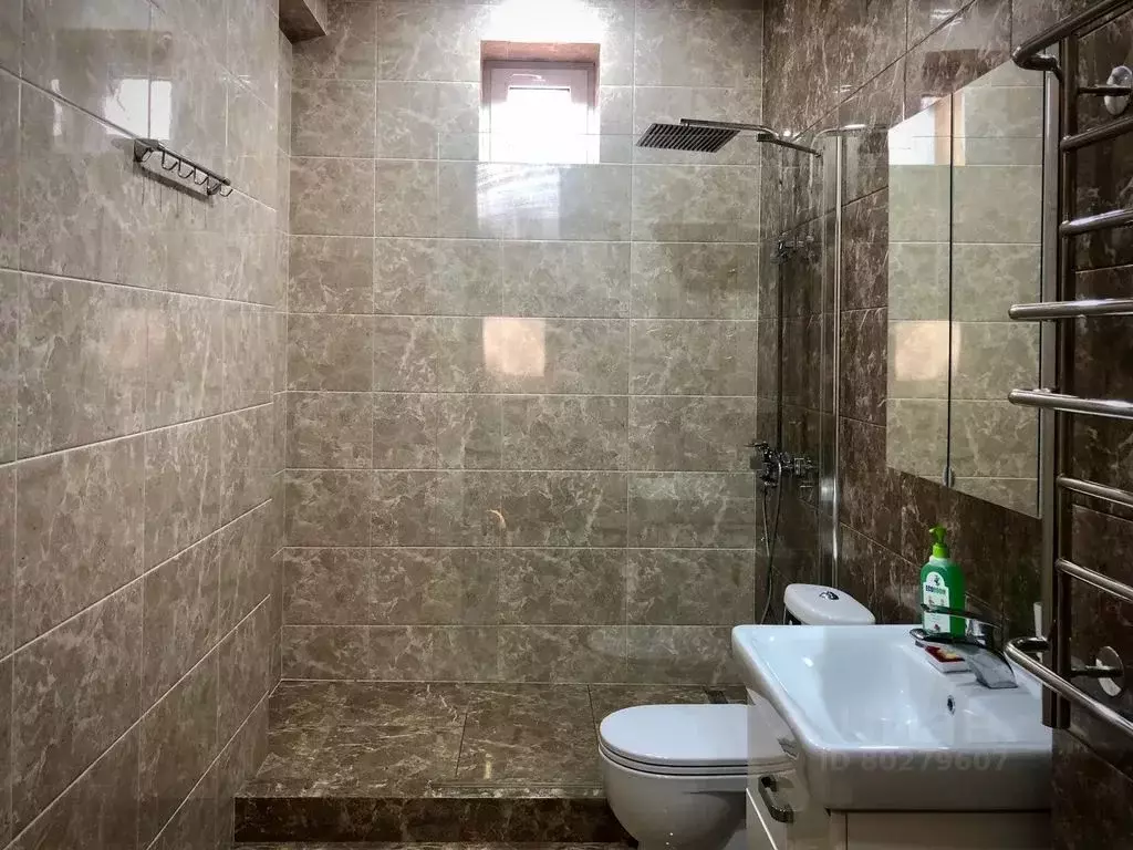 2-к кв. Ставропольский край, Кисловодск ул. Революции, 50 (74.0 м) - Фото 1