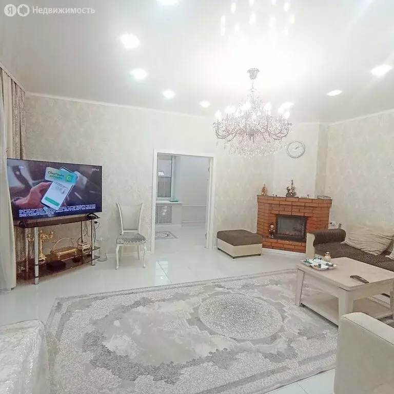 Дом в Балаково, улица Котовского (400 м) - Фото 2