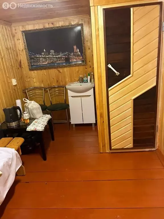 Дом в село Абзаново, улица А. Абдрахманова, 47/1 (150 м) - Фото 1
