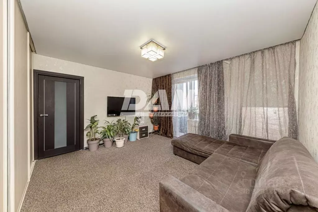 2-к кв. Челябинская область, Челябинск Комсомольский просп., 93А (49.2 ... - Фото 1