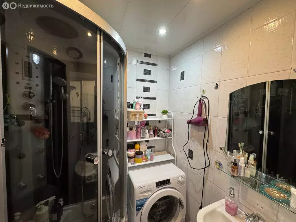 3-комнатная квартира: Нижний Тагил, улица Дружинина, 35 (61.2 м) - Фото 2