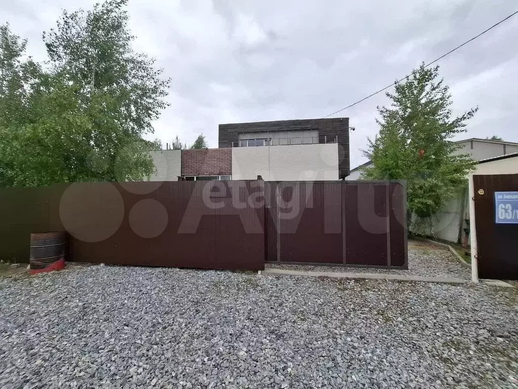 Дом 250 м на участке 6 сот. - Фото 0