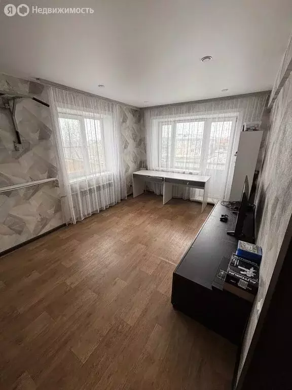 2-комнатная квартира: посёлок Железнодорожный, Комсомольская улица, 37 ... - Фото 1