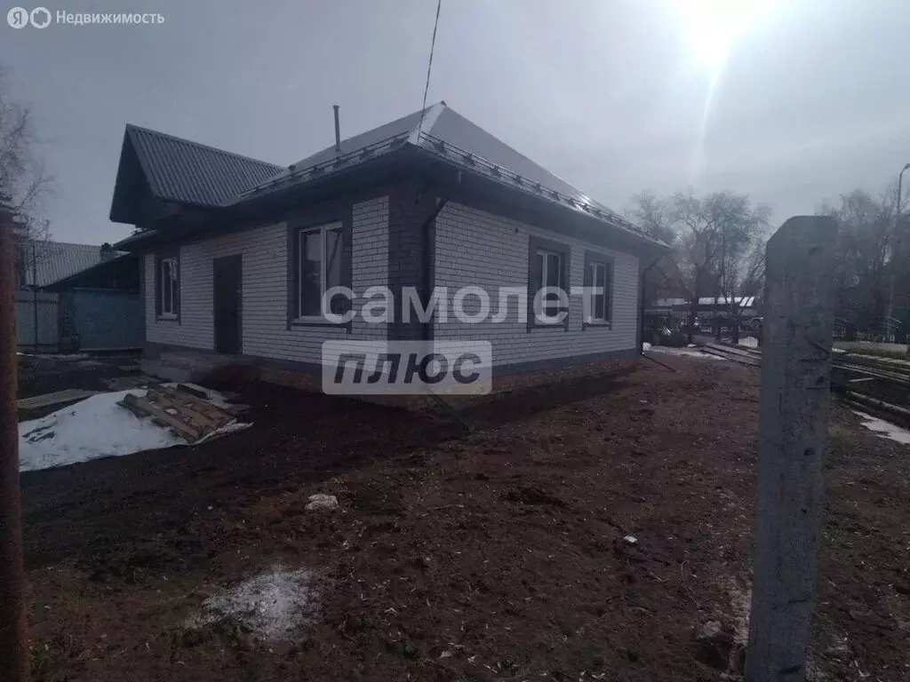 Дом в Тюменская область, Ишим (202 м) - Фото 1