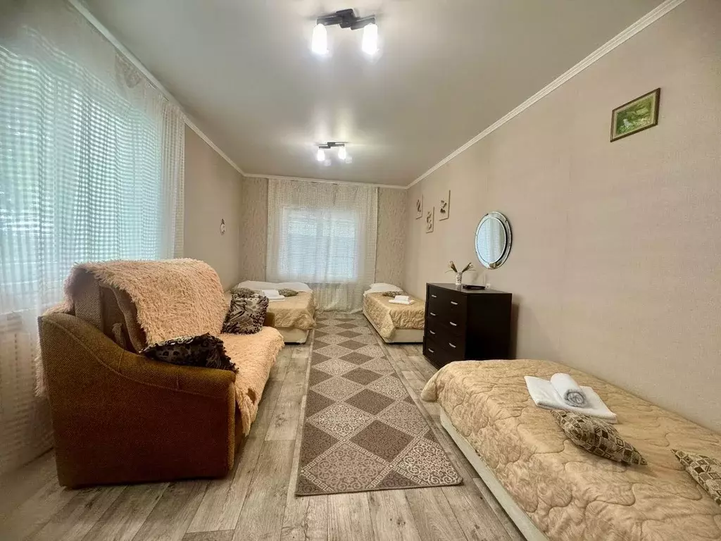 1-к кв. Ставропольский край, Кисловодск ул. Катыхина, 90 (40.0 м) - Фото 1